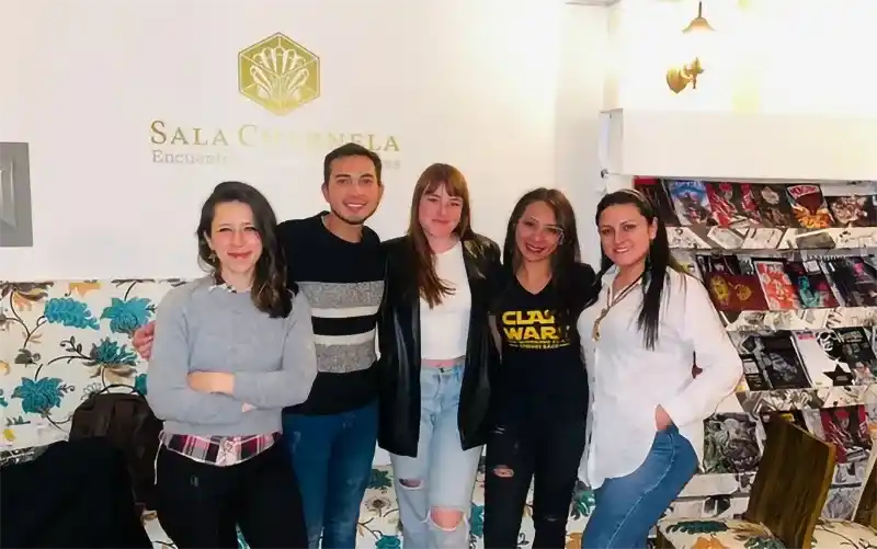 Sala Charnela reabre sus puertas con una fantástica convocatoria